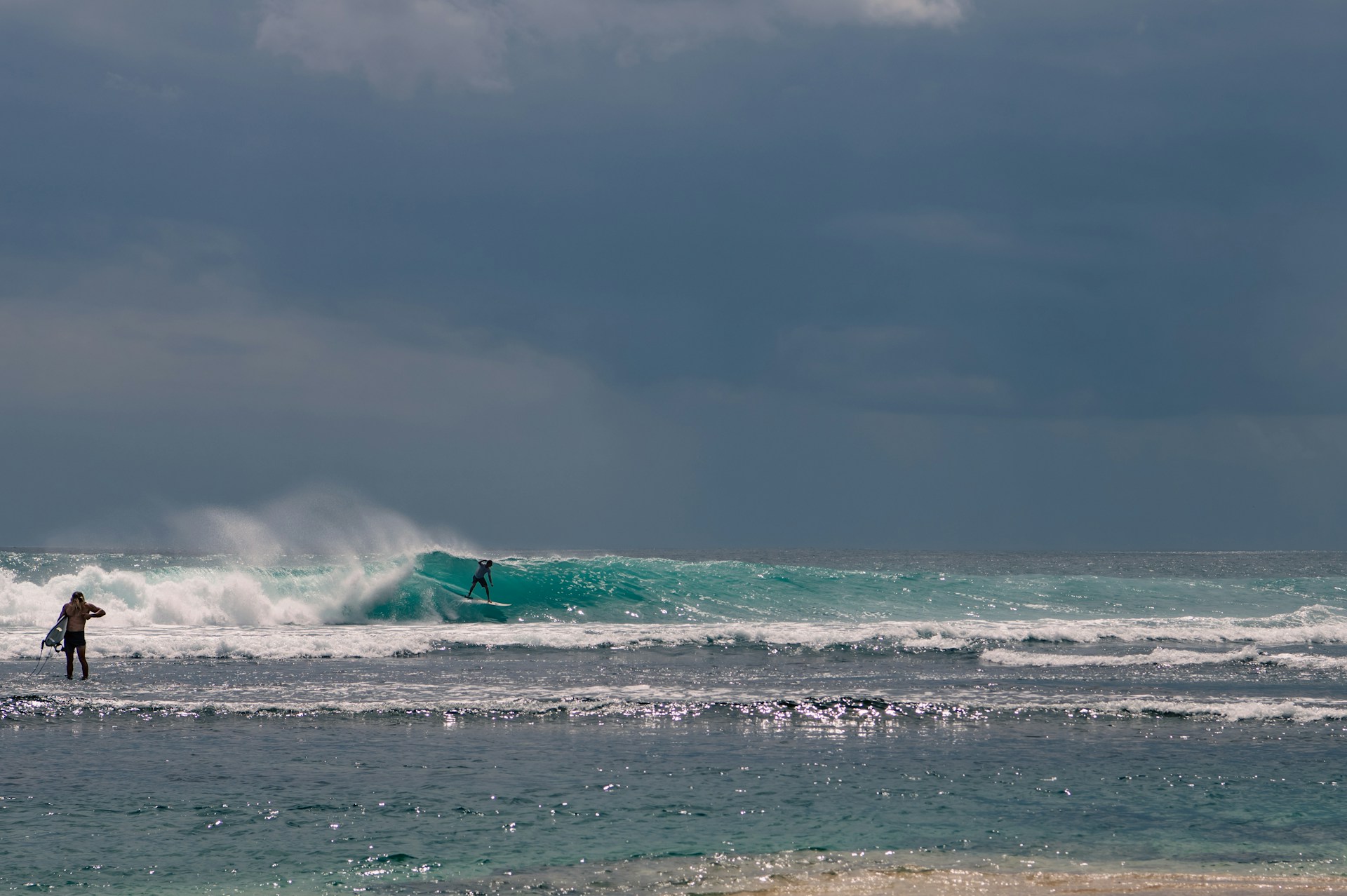 how weather affects surf conditions